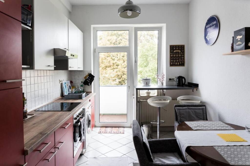 Beautiful Cozy 1-Room Apartment, Near Rhine ดุสเซลดอร์ฟ ภายนอก รูปภาพ